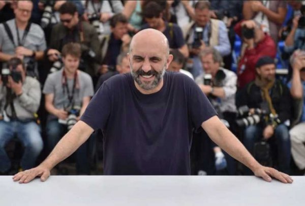 Gaspar No&eacute; Returns to Dark Psychedelia in 'Psych&eacute;'