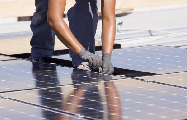 Solar Sector Tops U.S. Job Creation, Census Shows